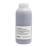 DAVINES Love Smoothing Shampoo Liter